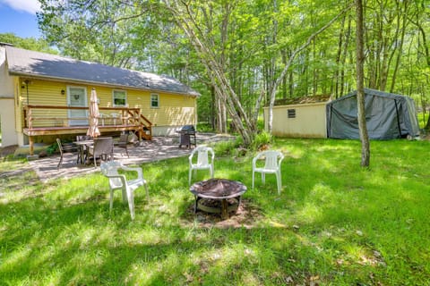 Pocono Lake Vacation Rental | 2BR | 1BA | 960 Sq Ft | 7 Steps Required to Enter