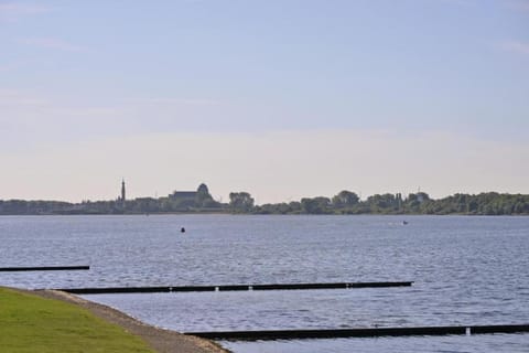 Region [summer] (&gt;5 km)