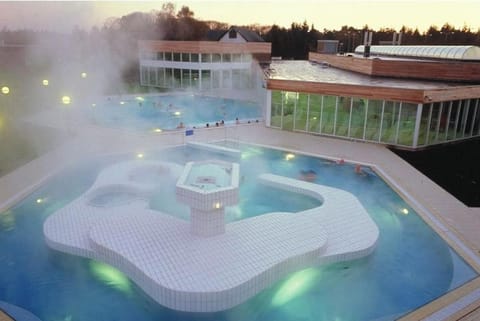 Immediate Surroundings [summer] (&lt;1 km)