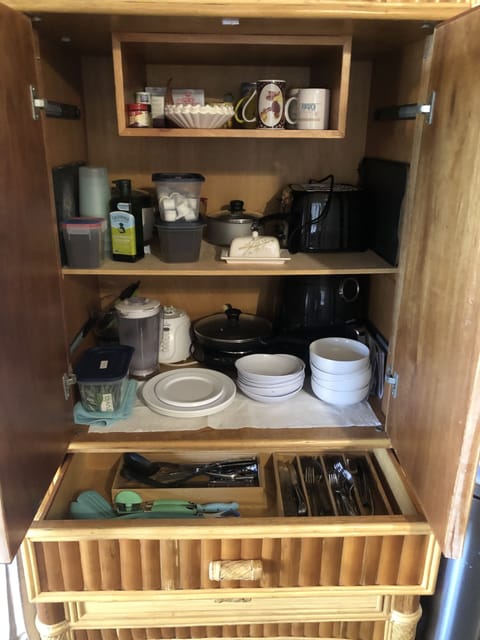 Fridge, microwave, coffee/tea maker, toaster