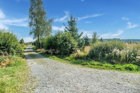 Region [summer] (>5 km)