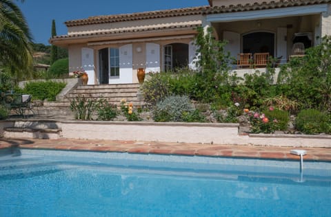 83TEIL, vacation home with pool and terraces, Sainte-Maxime