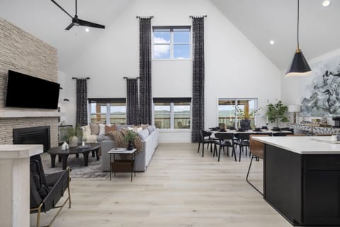 Beautiful Views and Lots of Space