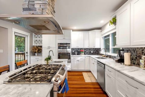 Here is the well equipped chef kitchen!