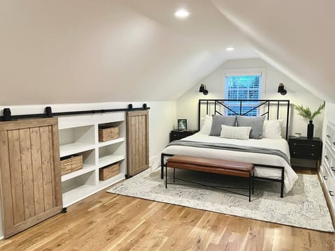 Welcome to our Lofty Dream! Every inch of this beautiful loft is brand new in January 2023! Your sleep is important! We provide high-end mattresses and bed linens to make sure your stay is restful and comfortable.