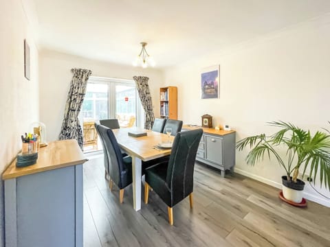 Dining Area | Buxton Holiday Home, Buxton