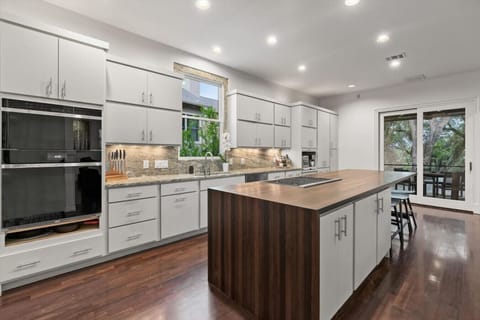 Wolf Oven and Steamer; huge island with Bar