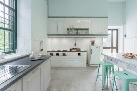 Autumn, Kitchen, Spring, Summer