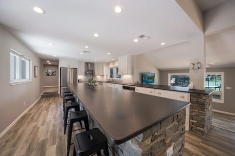 Oversized kitchen island with bar seating for 6