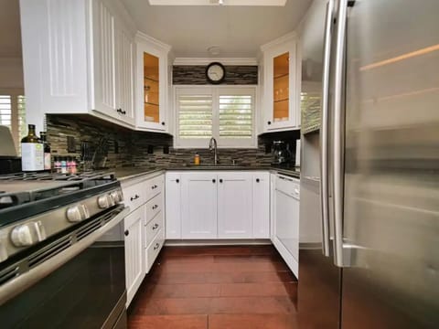 Full-stocked kitchen with all essential appliances