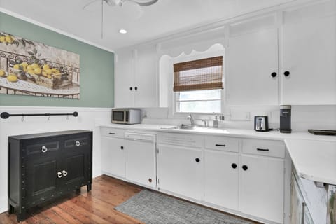 This charming kitchen transports you back in time while being well stocked with all your needs