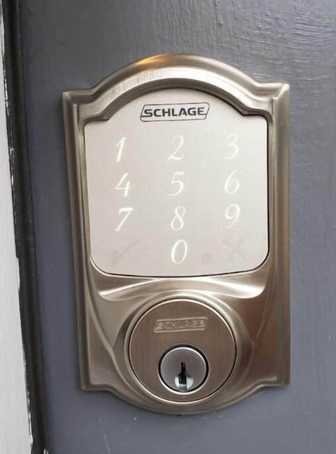 Electronic Keypad Entry