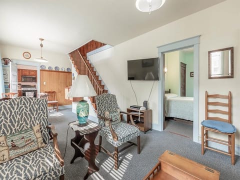 Pet friendly on Grant, 2 blocks to the beach! Casa in West Cape May