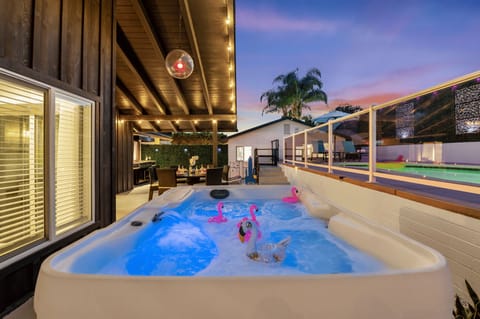 Start your dream vacation right here!

