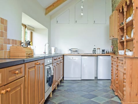 Kitchen area | Lower Barn, Dolgran
