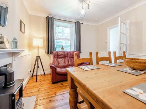 Dining room | Mill Keeper’s Cottage, St. Clears