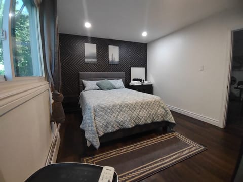 Materbedroom has full bath inside.