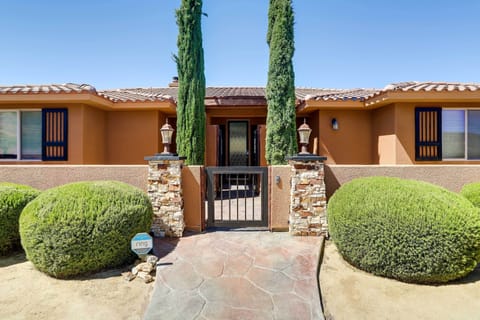 Yucca Valley Vacation Rental | 4BR | 2.5BA | Half Step Required | 2,300 Sq Ft