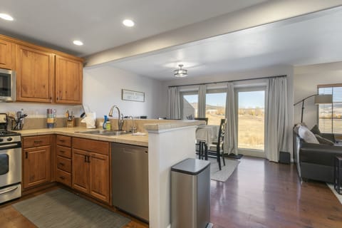 Open and roomy, access to back yard and gas grill.