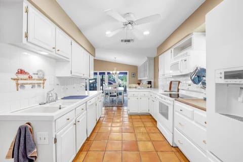 Kitchen fully equipped with the essentials