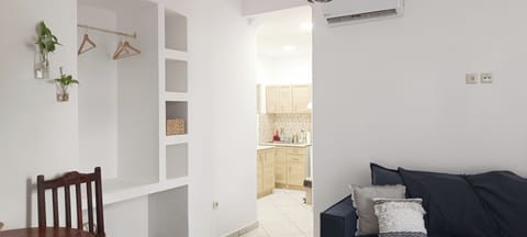 Lving room and kitchenette