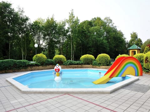 Holiday Home Swimming Pool