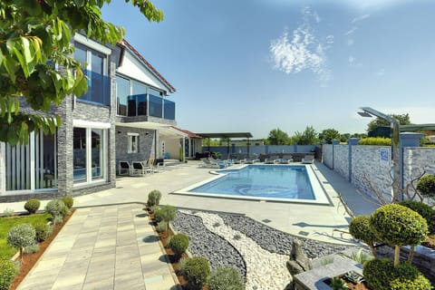 Holiday Home Exterior [summer]
