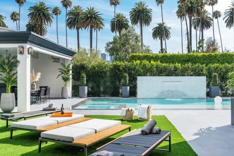 Villa Mandarin by LuxJB: 2023-built Mansion! 35,500 Sqft In & Outdoor Living