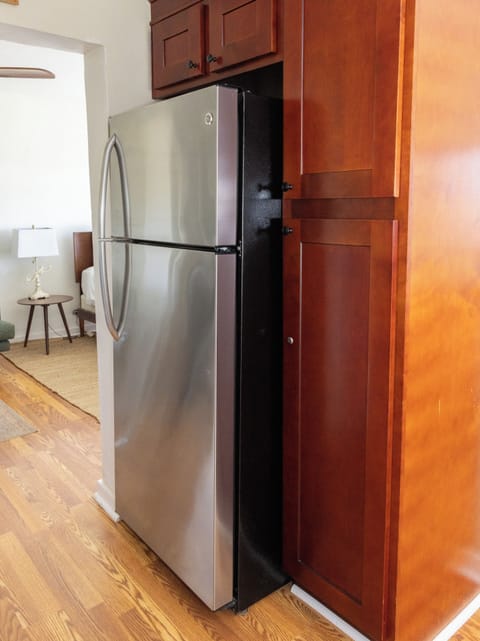 Full size refrigerator