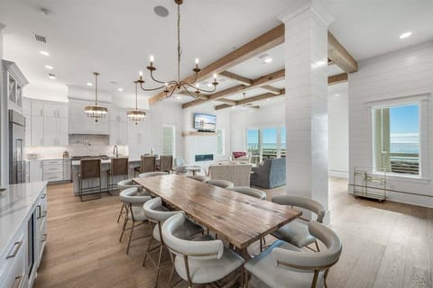 Dining table with 10 seats