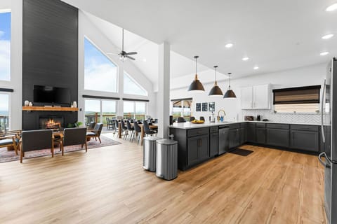 Extremely spacious living and dining room area