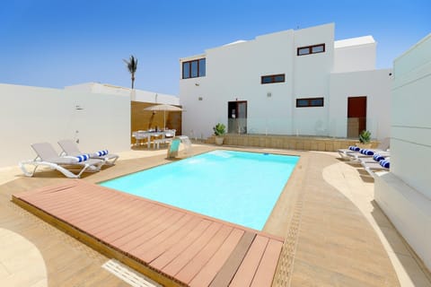 Centrally Located Puerto Del Carmen Villa | 4 Bedrooms | Villa Laya | Solar-Heated Pool | Walk to Beach & Restaurants