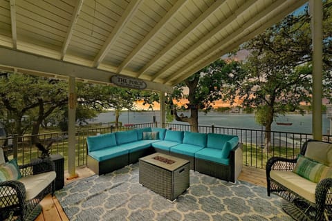 1e201c90-4a26-4437-b8f8-34c80c30f91e