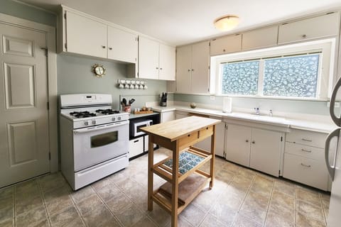 Cook up your favorite breakfast before a day of exploring.