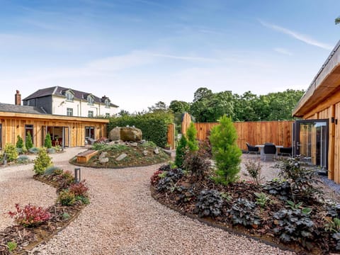 Exterior | Daffodil - The Secret Garden, Llagadfan, Welshpool