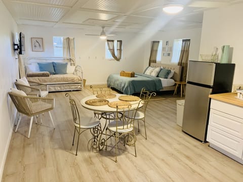 Casita studio setup with King size bed and twin/trundle daybed.