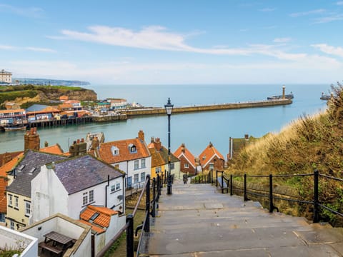 Picturesque Whitby | Maple Cottage, Slingsby, near Malton