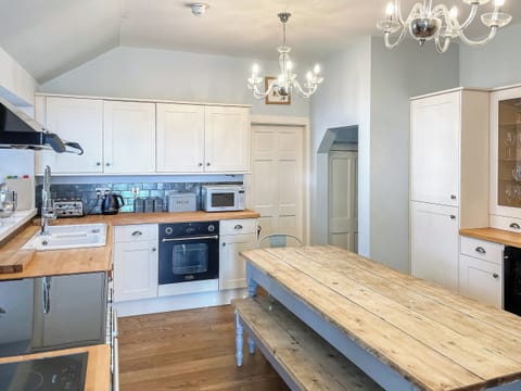 Kitchen | The Old Manse - Glen Clova Getaways, Glenclova, near Kirriemuir