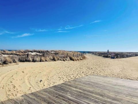 Sun loungers, beach towels