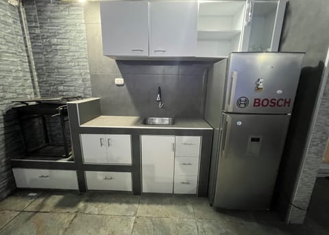 Fridge, microwave, dishwasher, coffee/tea maker