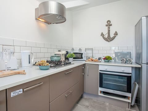 Kitchen | Mamhead View, Exmouth