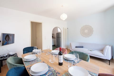 Living and dining room