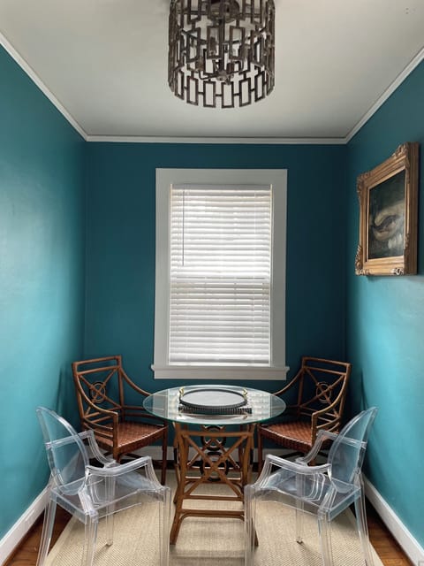 Dining room with wine fridge