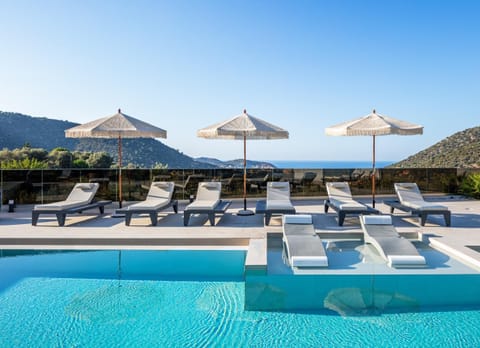 Welcome to Villa Troia III