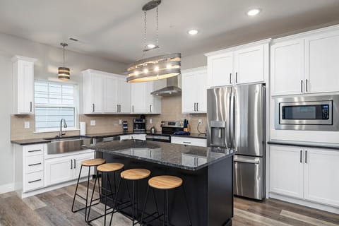 Fully Stocked Kitchen