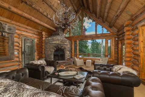 |The Touchstone by Boutiq Luxury Vacation Rentals | Mountain Village, CO