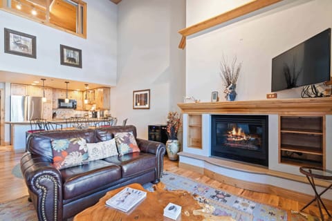 1685567713681-1723-3