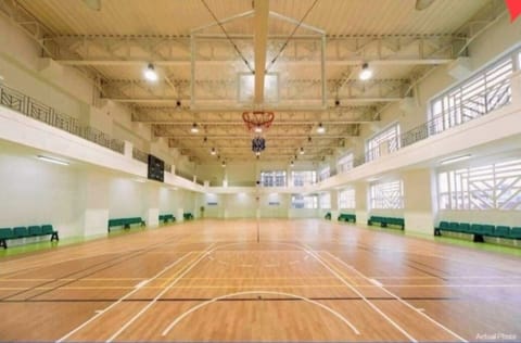 Sport court