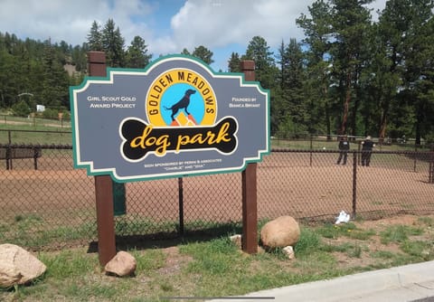 Local dog park just 5mins away.