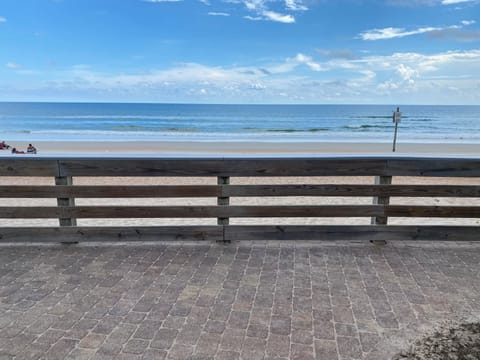 Beach nearby, sun loungers, beach towels